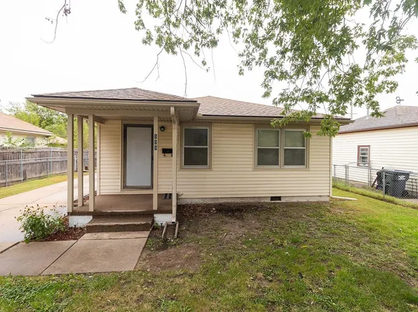 508 N Clayton St, Wichita, KS 67203