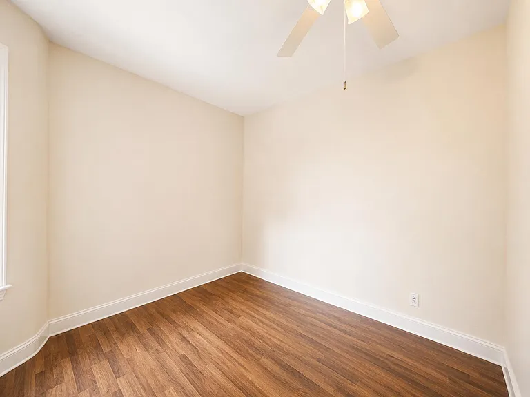 3415 Broadway #N2 — Photo 8