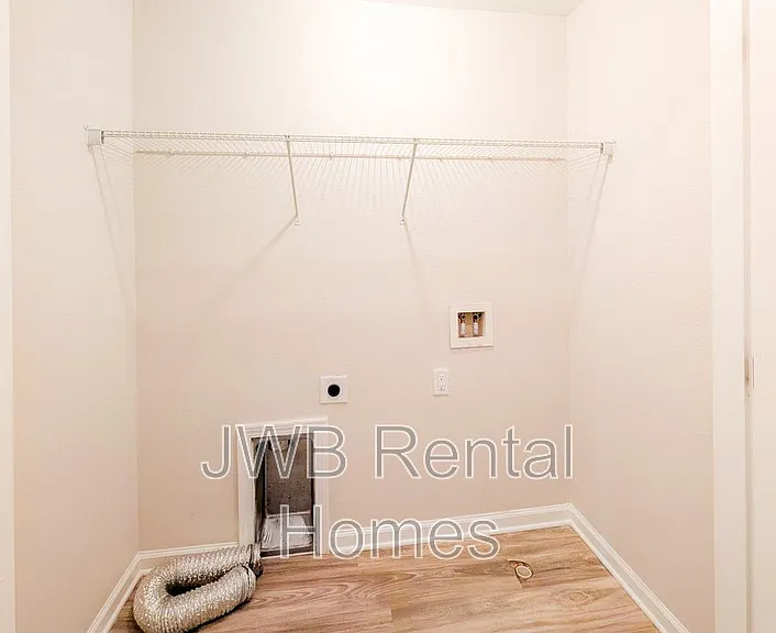 6861 Lake Mist Ln — Photo 12
