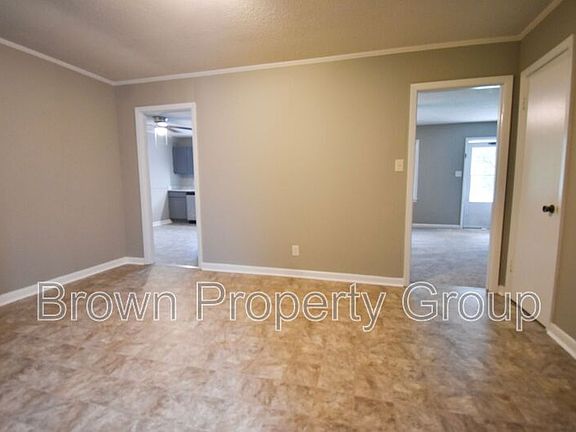 4th image of 5138 Longbranch Dr