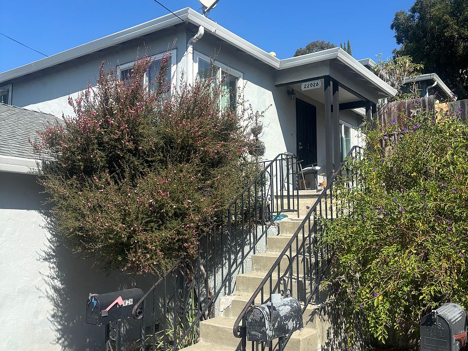 1st image of 22026 Rockford Rd #1