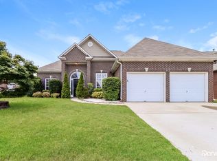 5104 Overlook Cir, Bessemer, AL 35022