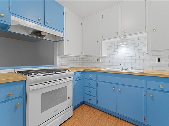 4th image of 4909 Sycamore Ter APT 15