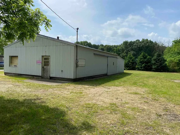 7781 E 25 N, Knox, IN 46534