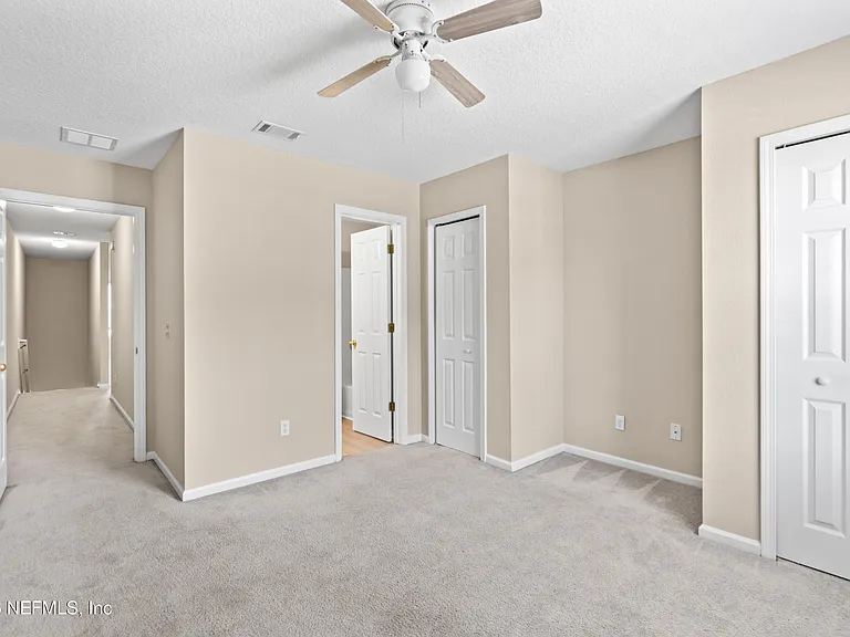 313 Scrub Jay Dr — Photo 21