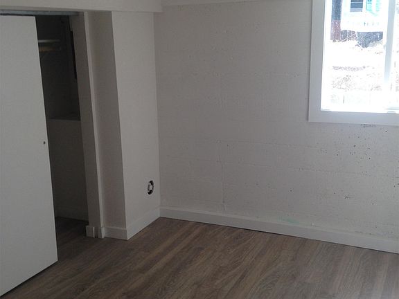 5th image of 638 N Trafton St