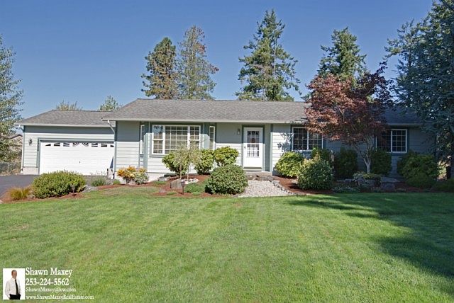1st image of 3905 102nd St E
