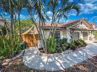 421 NE 38th St, Boca Raton, FL 33431