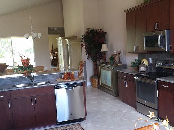 5th image of 653 Elk River Dr