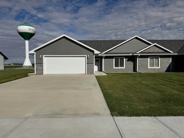 708 W 22nd St, Schuyler, NE 68661