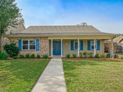 2 Erin Ct, Harahan, LA, 70123