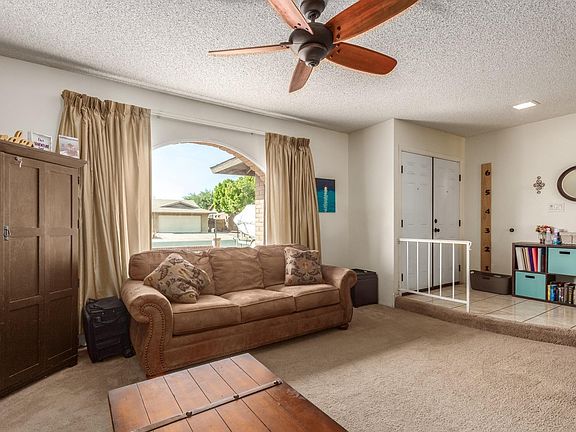4th image of 10033 N 34th Dr