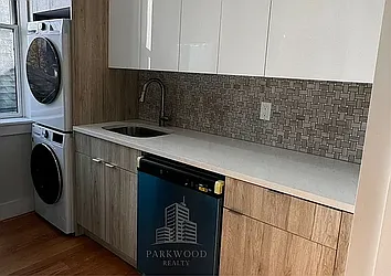 Rented by Parkwood Realty