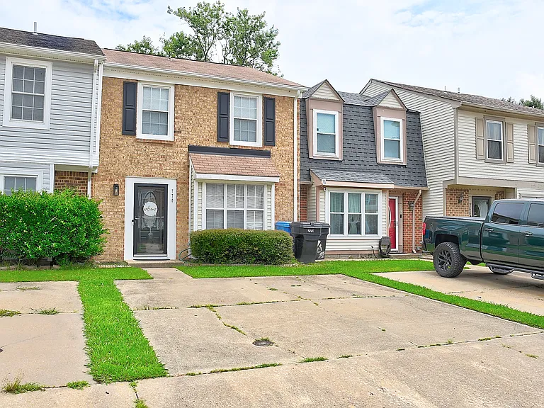 770 Spence Cir — Photo 37