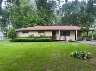 1104 W Center St, Beebe, AR 72012