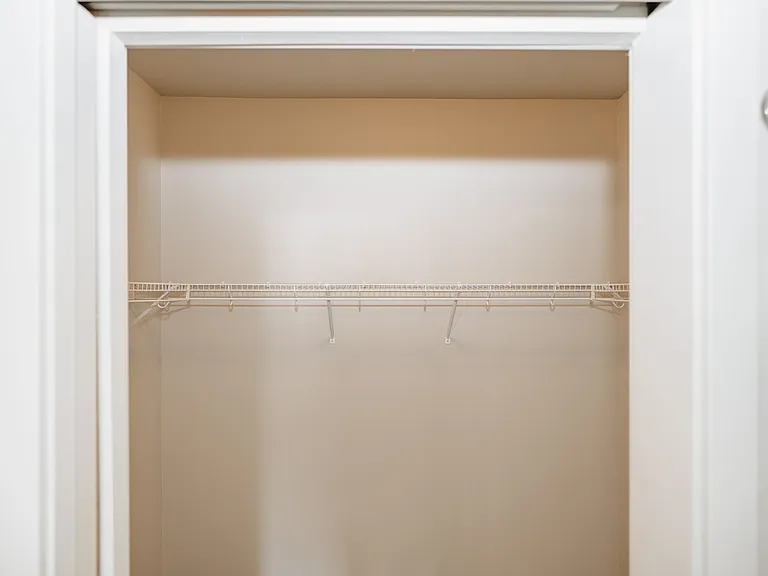 Kascade Place Apartments — Photo 92