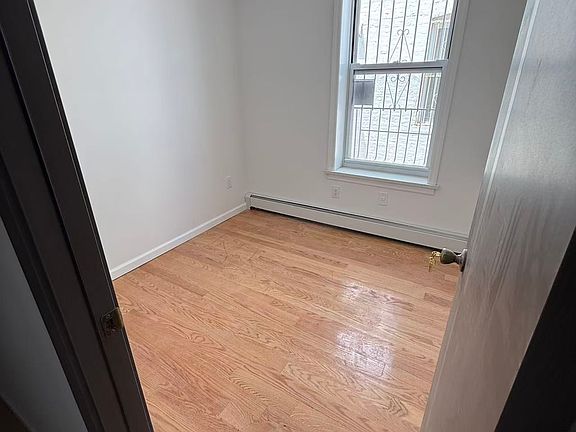 4th image of 1527 80th St #1F