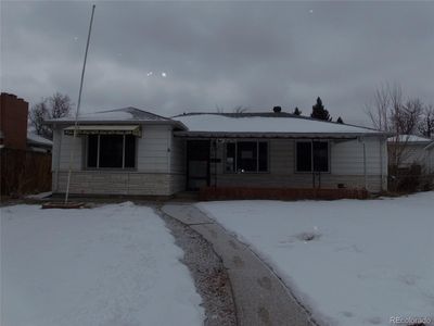 842 Geneva St, Aurora, CO, 80010