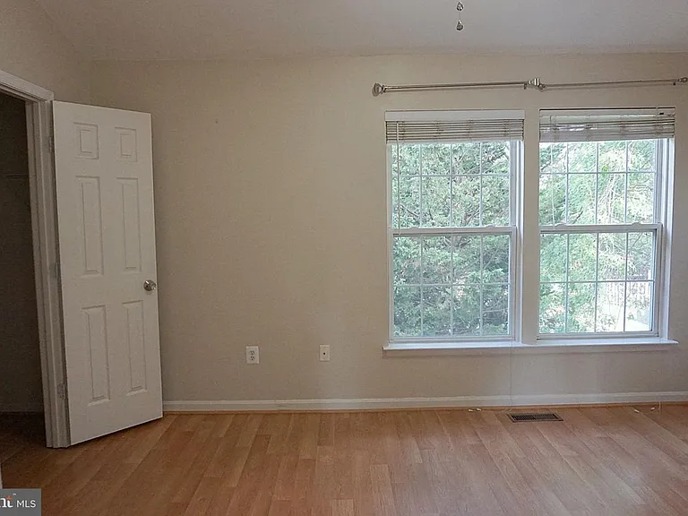 20601 Duck Pond Pl — Photo 14