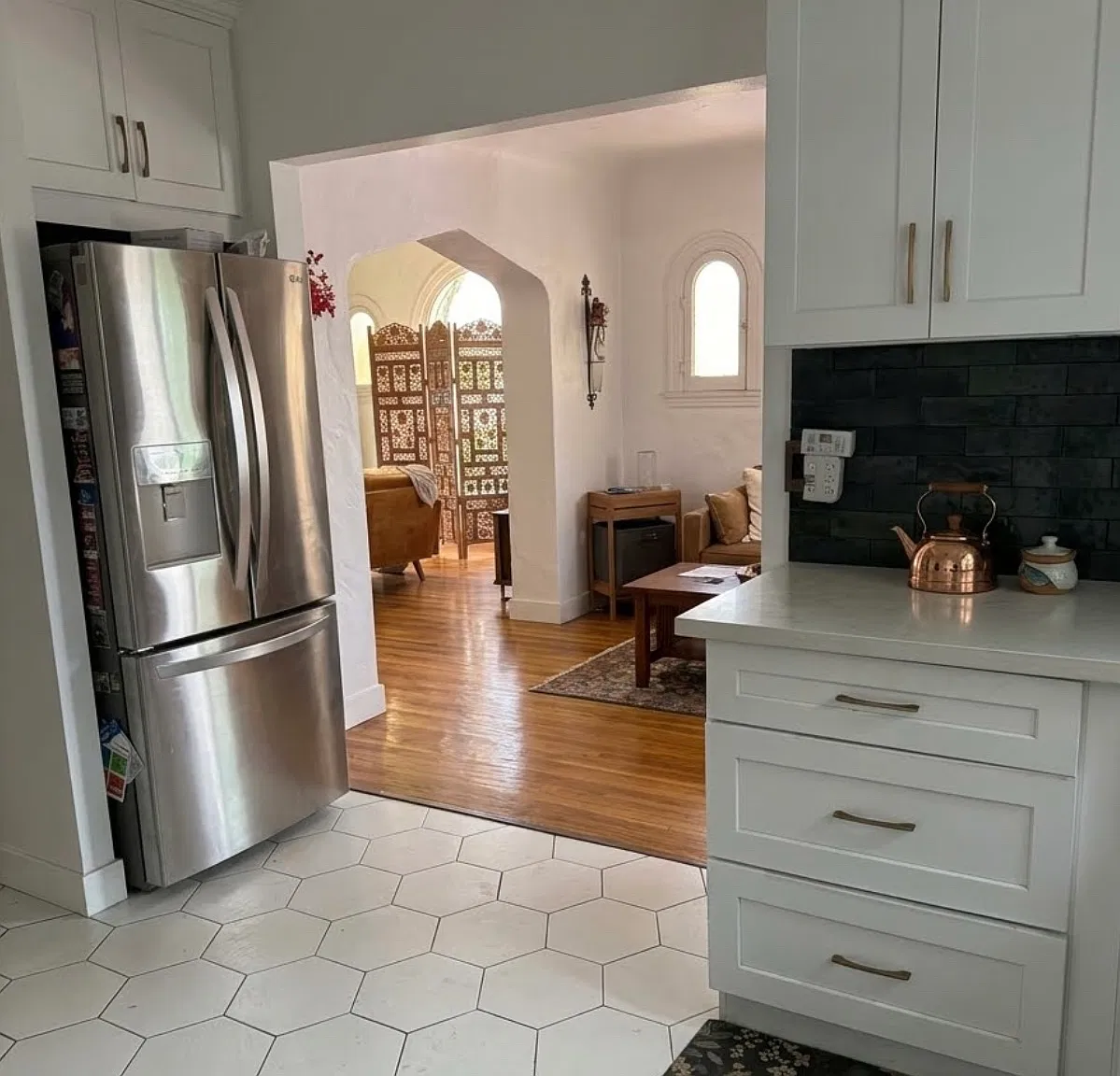 2 bed, 1100 sqft, $3,300 — Photo 1