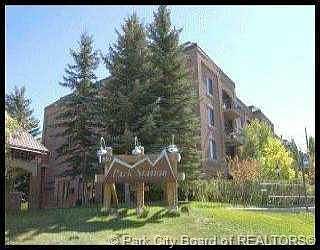1st image of 950 N Park Ave #213