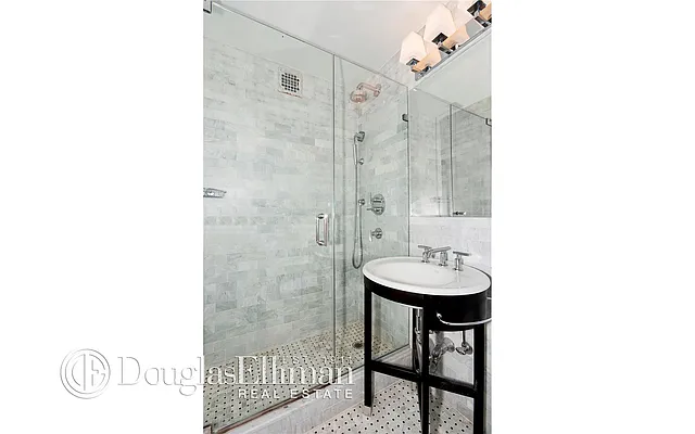 Sold by Douglas Elliman | media 15