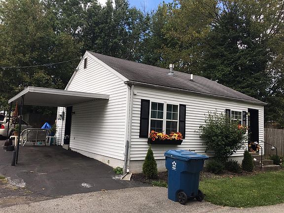 2nd image of 10 Hardesty Ln