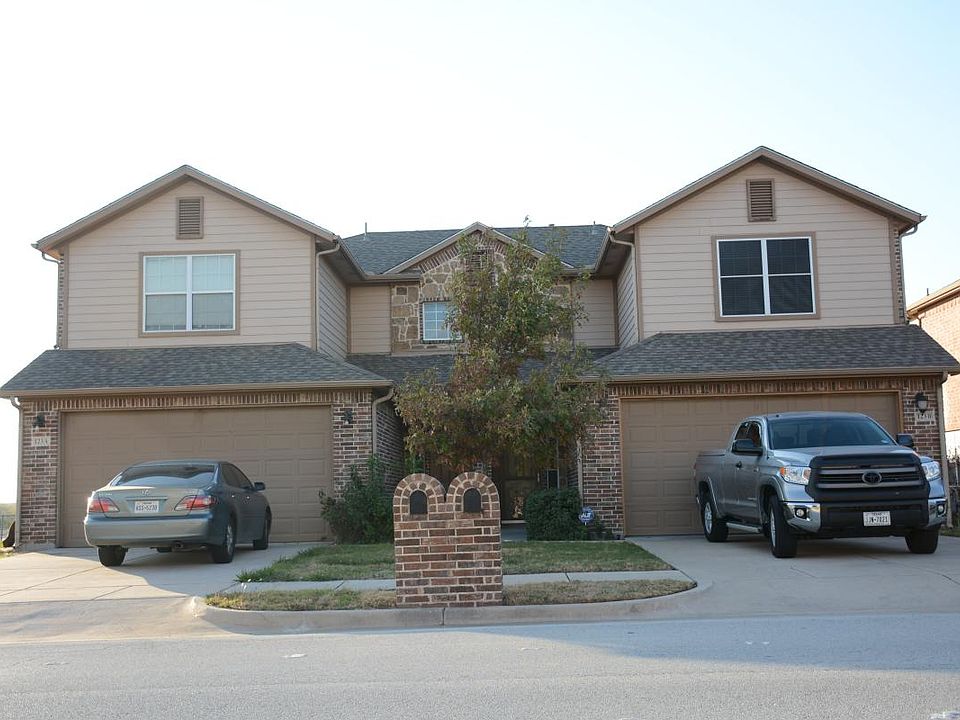 1st image of 123 Castleridge Dr #A