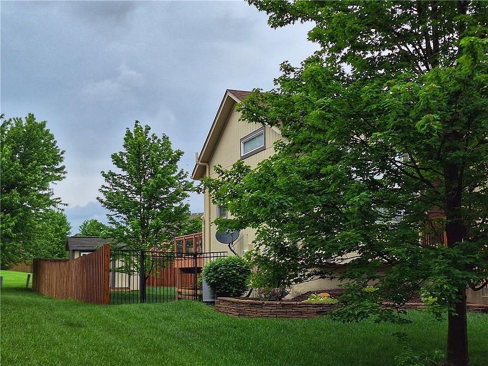2nd image of 20528 W 125th Ct