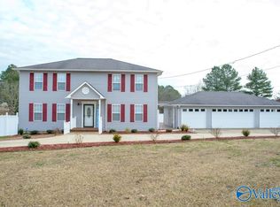 3814 Tidmore Bend Rd, Gadsden, AL 35901