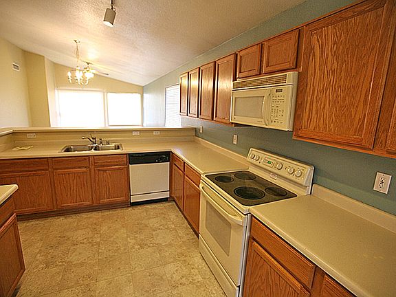 5th image of 13526 W Saguaro Ln