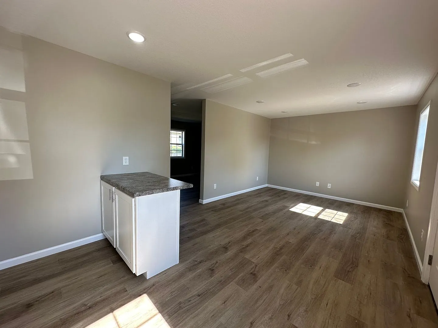 115 Evergreen Place - new 1 bedroom 1 bath home for lease — Photo 3