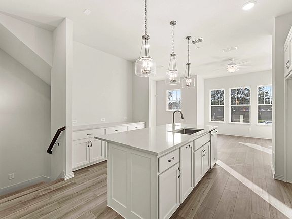 Kitchen Representative Photo