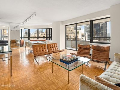 240 E 47th St APT 17D, New York, NY, 10017