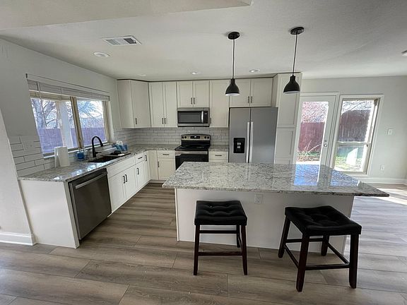 2nd image of 401 Village Dr