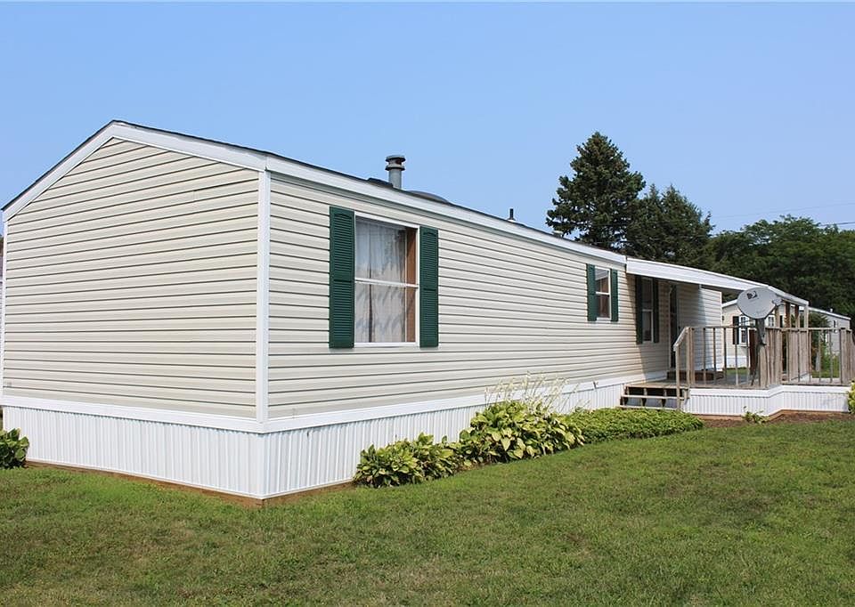 1st image of 2702 Ganzer Ln