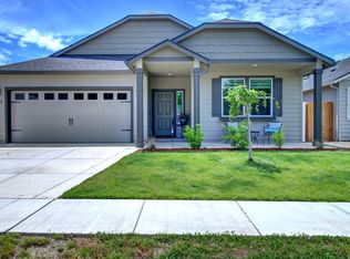 1646 Hondeleau Ln, Medford, OR 97504