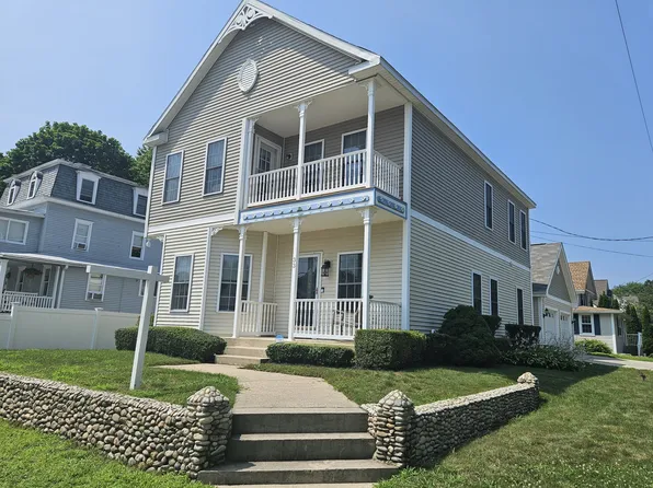 33 Crescent Avenue, East Lyme, CT 06357