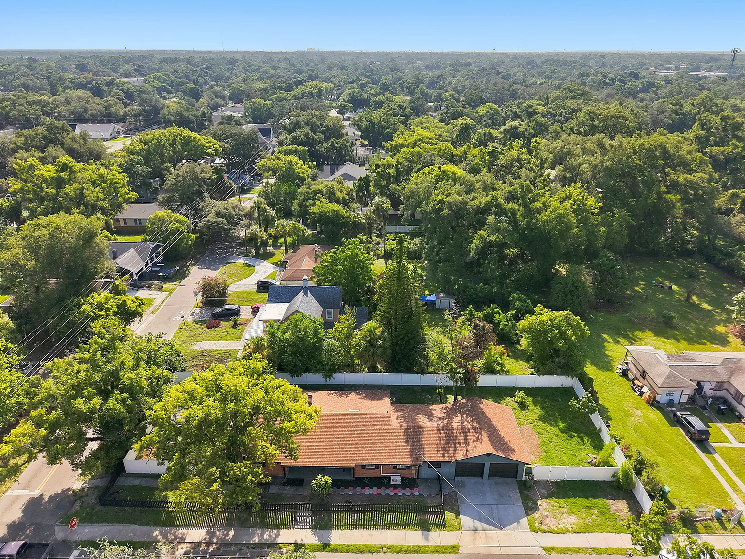 4 bed, 2174 sqft, $3,450 — Photo 3