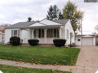 62 Monroe Ave, Cuyahoga Falls, OH 44221