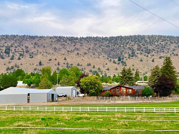 3rd image of 4162 Pine Grove Rd