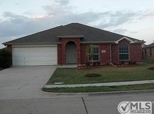 1305 Columbia Dr, Midlothian, TX 76065