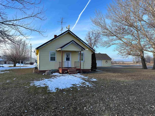 106 Ballman Ave, Martin, ND 58758
