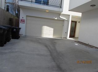 2218 Converse St #B, Houston, TX 77006