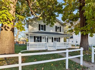 323 Center Ave, Janesville, WI 53548