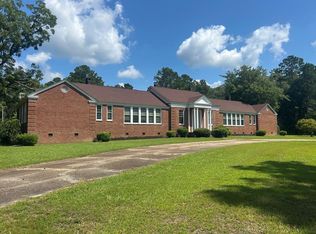 9 School House Rd, Pittsview, AL 36871