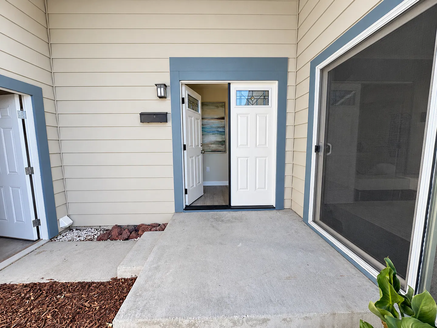 Stunning Remodeled 4 Bedroom Home in San Ramon — Photo 3