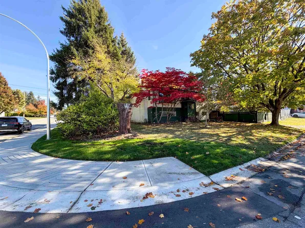 8930 113a St, Delta, BC V4C 5C3