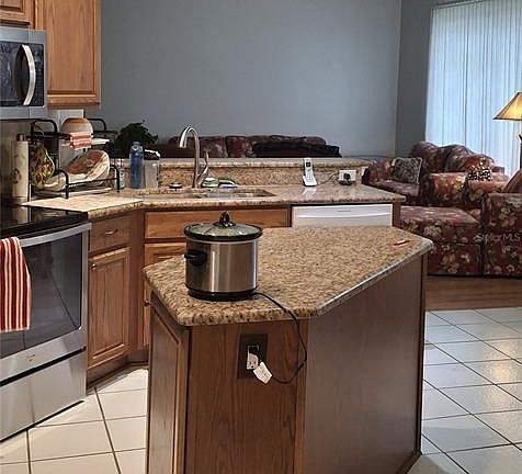 4th image of 876 Bryson Loop