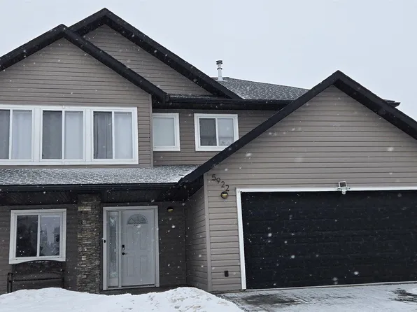 5922 45a St, Vegreville, AB T9C 1V8